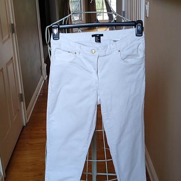 H&M Jeans - Picture 2 of 12